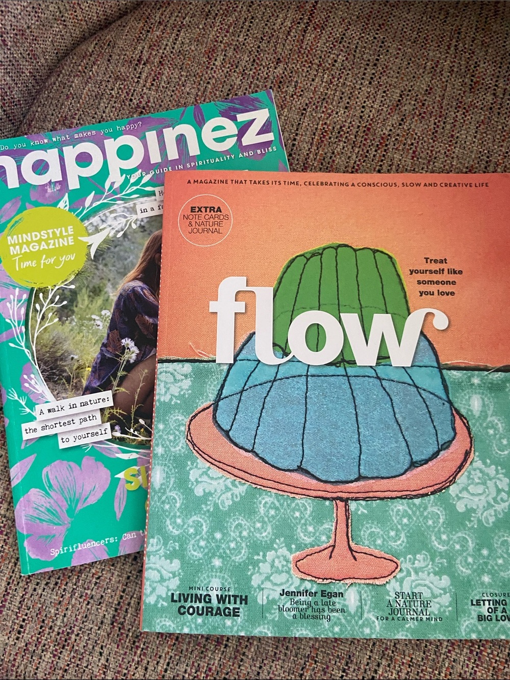 •FLOW MAGAZINE•
HAPPINEZ MAGAZINE• set of two